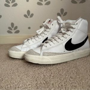 Nike Blazer Mid ‘77 Sneakers